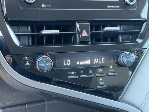 Used 2023 Toyota Camry SE image 15