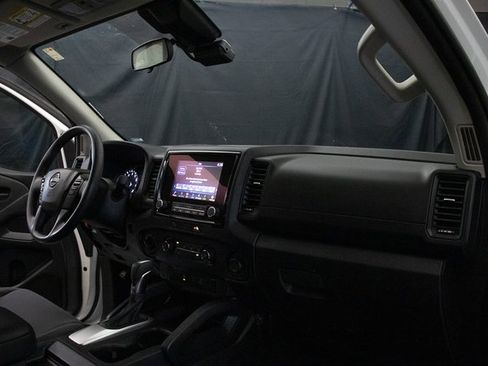 Used 2024 Nissan Frontier S w/ Technology Package image 18