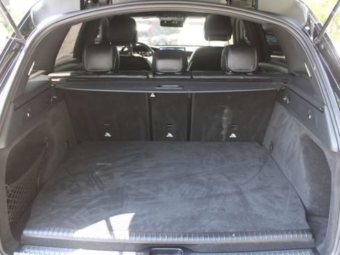 Used 2020 Mercedes-Benz GLC 350e 4MATIC image 10
