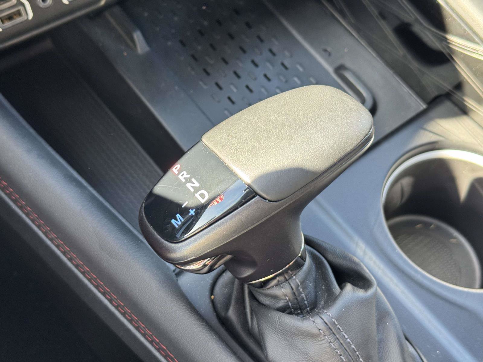 Used 2025 Dodge Durango GT AWD/4WD image 13