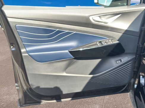 New 2025 Volkswagen ID.4 Pro S RWD image 20