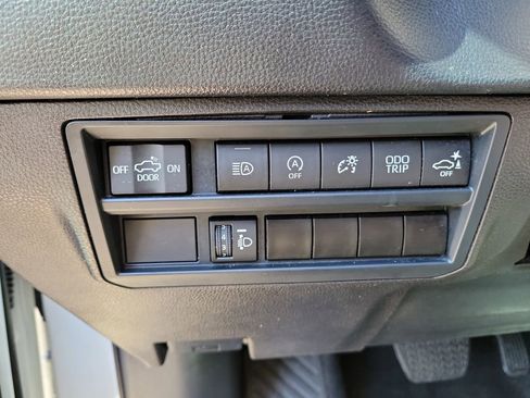 Used 2024 Toyota Tundra SR5 AWD/4WD image 21