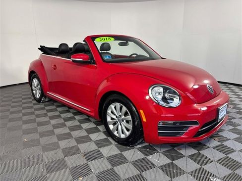 Used 2018 Volkswagen Beetle 2.0T S image 1