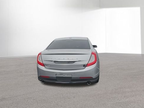 Used 2015 Lincoln MKS FWD image 8
