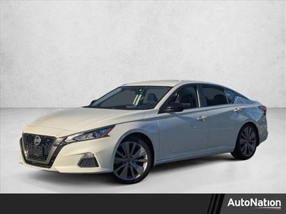 Used 2022 Nissan Altima 2.5 SR