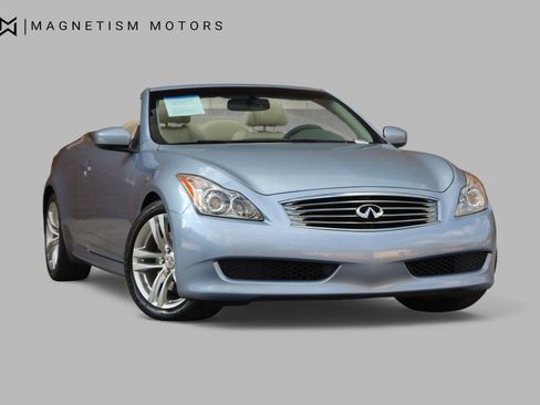 Used 2010 INFINITI G37 Sport w/ Premium Pkg image 4