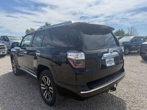 Used 2018 Toyota 4Runner Limited AWD/4WD image 7