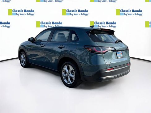 Certified 2023 Honda HR-V LX image 5