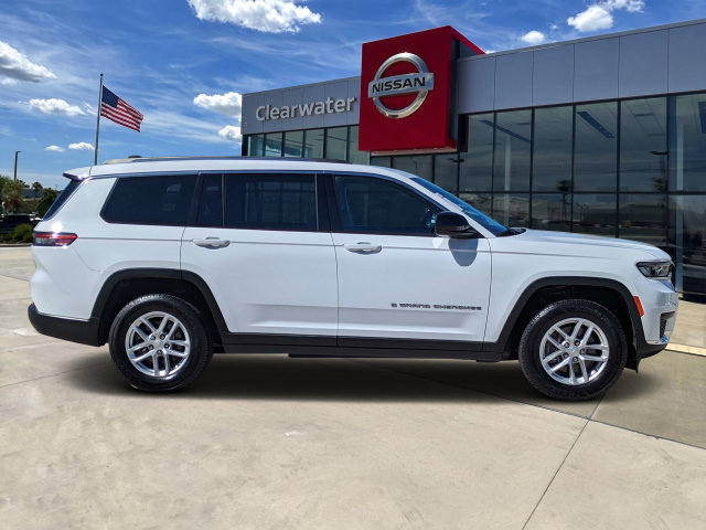 Used 2023 Jeep Grand Cherokee L Laredo AWD/4WD image 3