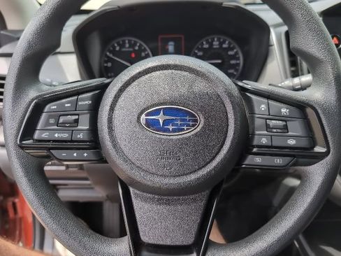 Used 2025 Subaru Crosstrek 2.0i Premium AWD/4WD image 12