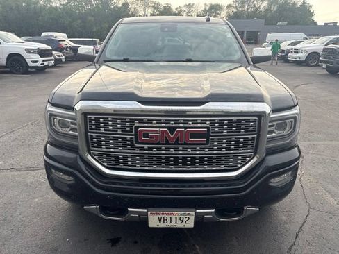 Used 2017 GMC Sierra 1500 Denali w/ Denali Ultimate Package AWD/4WD image 2
