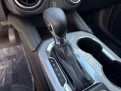 Used 2021 Chevrolet Blazer LT image 33