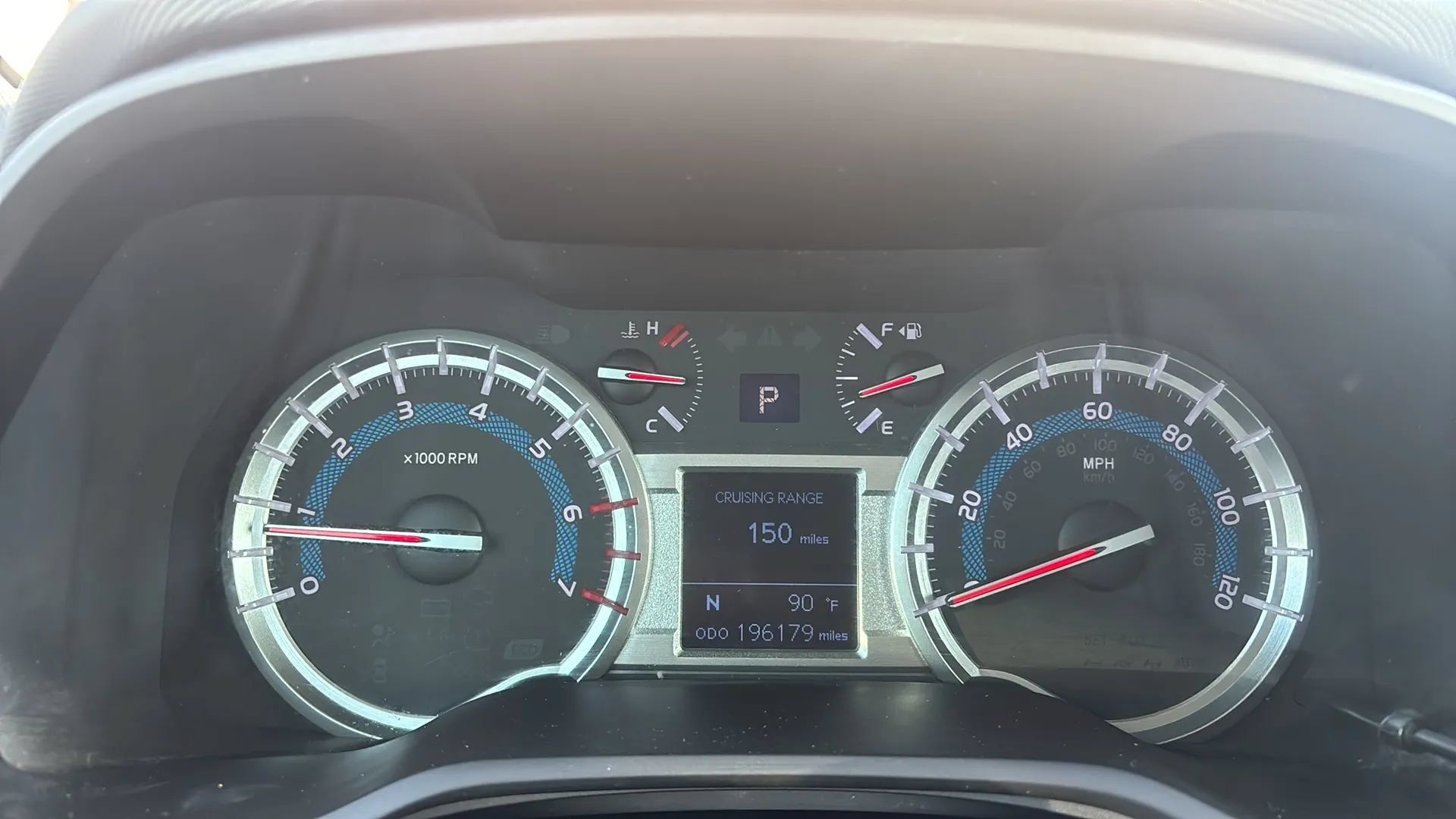 Used 2017 Toyota 4Runner SR5 Premium AWD/4WD image 2