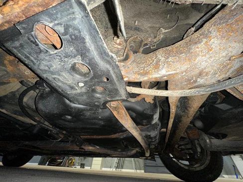 Used 2010 Toyota Prius Two image 16