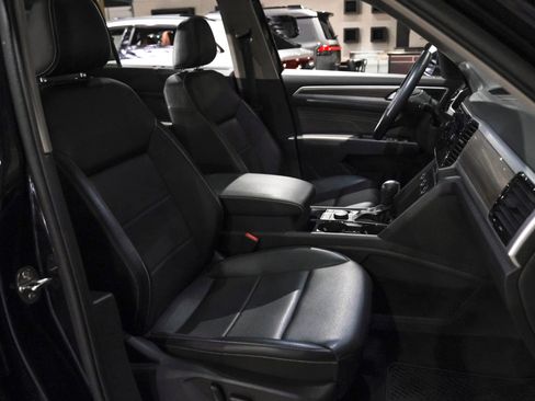 Used 2021 Volkswagen Atlas SEL AWD/4WD image 30