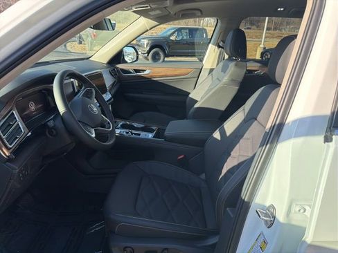 New 2026 Volkswagen Atlas SE AWD/4WD image 9