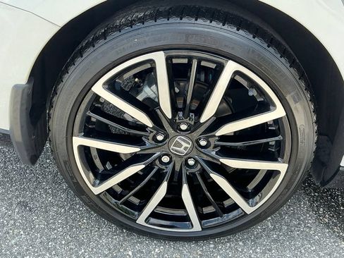 Certified 2024 Honda Accord Touring image 19