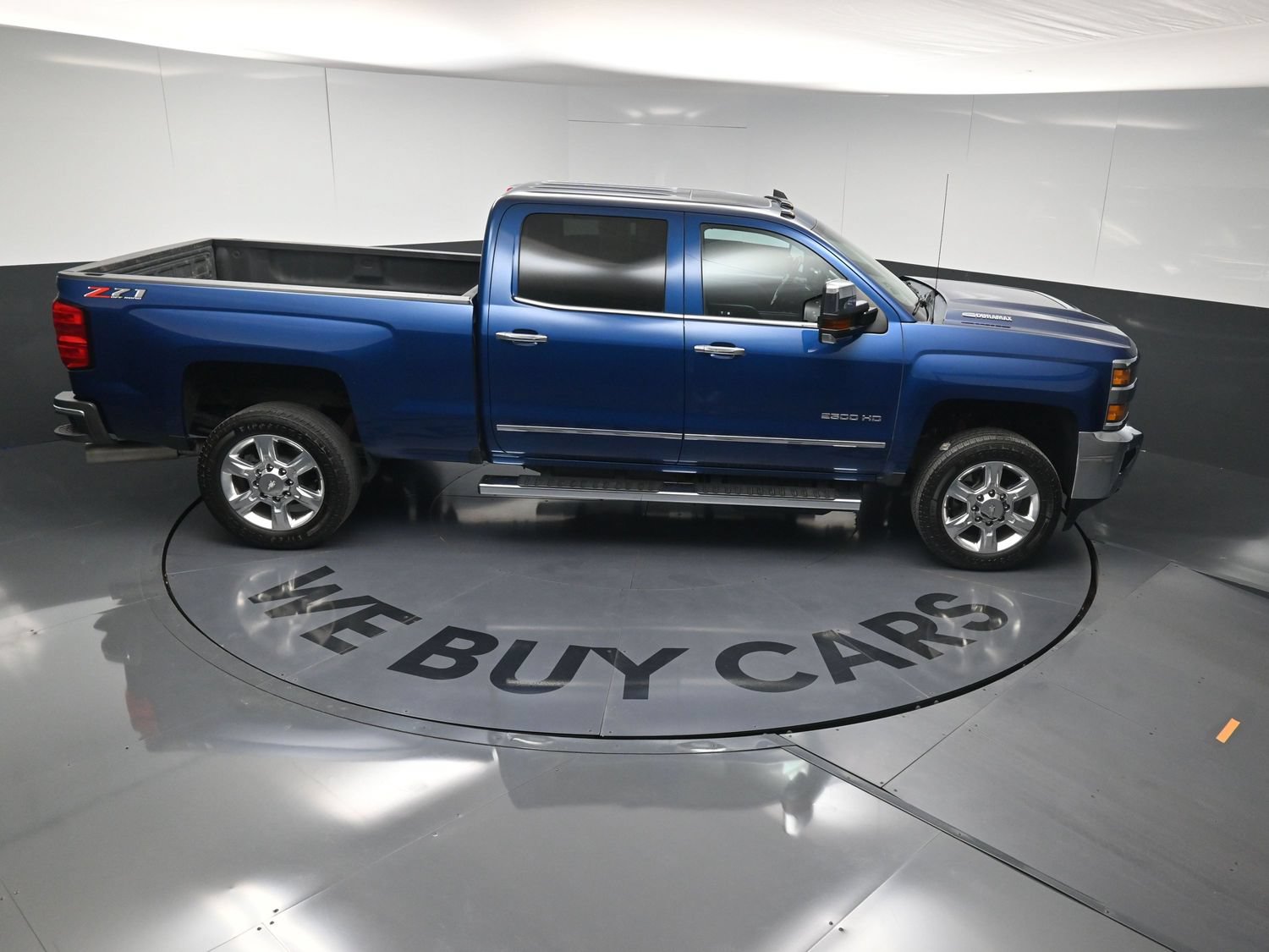 Used 2019 Chevrolet Silverado 2500 LTZ w/ Duramax Plus Package AWD/4WD image 34