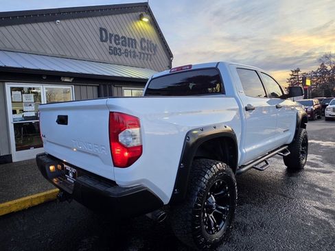 Used 2019 Toyota Tundra SR5 w/ SR5 Upgrade Package image 4