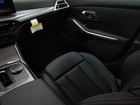 New 2026 BMW 330i xDrive Sedan w/ M Sport Package image 25