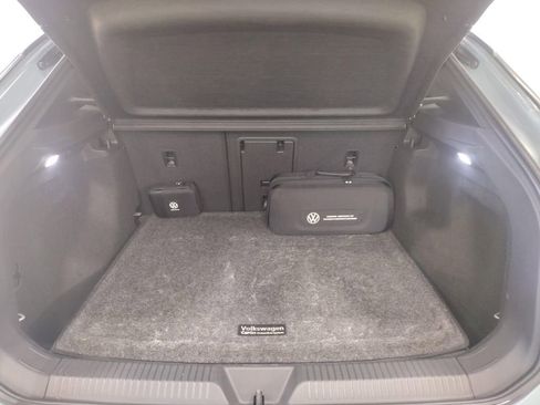 Used 2023 Volkswagen ID.4 Pro S AWD/4WD image 17