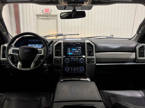 Used 2018 Ford F250 Lariat w/ Chrome Package AWD/4WD image 19