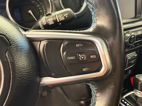 Used 2022 Jeep Wrangler Unlimited Rubicon 4xe w/ Cold Weather Group AWD/4WD image 36