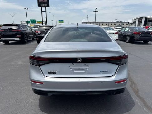 Used 2023 Honda Accord EX-L image 4