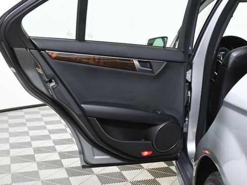 Used 2013 Mercedes-Benz C 300 4MATIC Sedan image 33