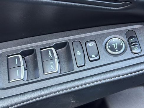 Certified 2025 Honda Accord Sport image 14