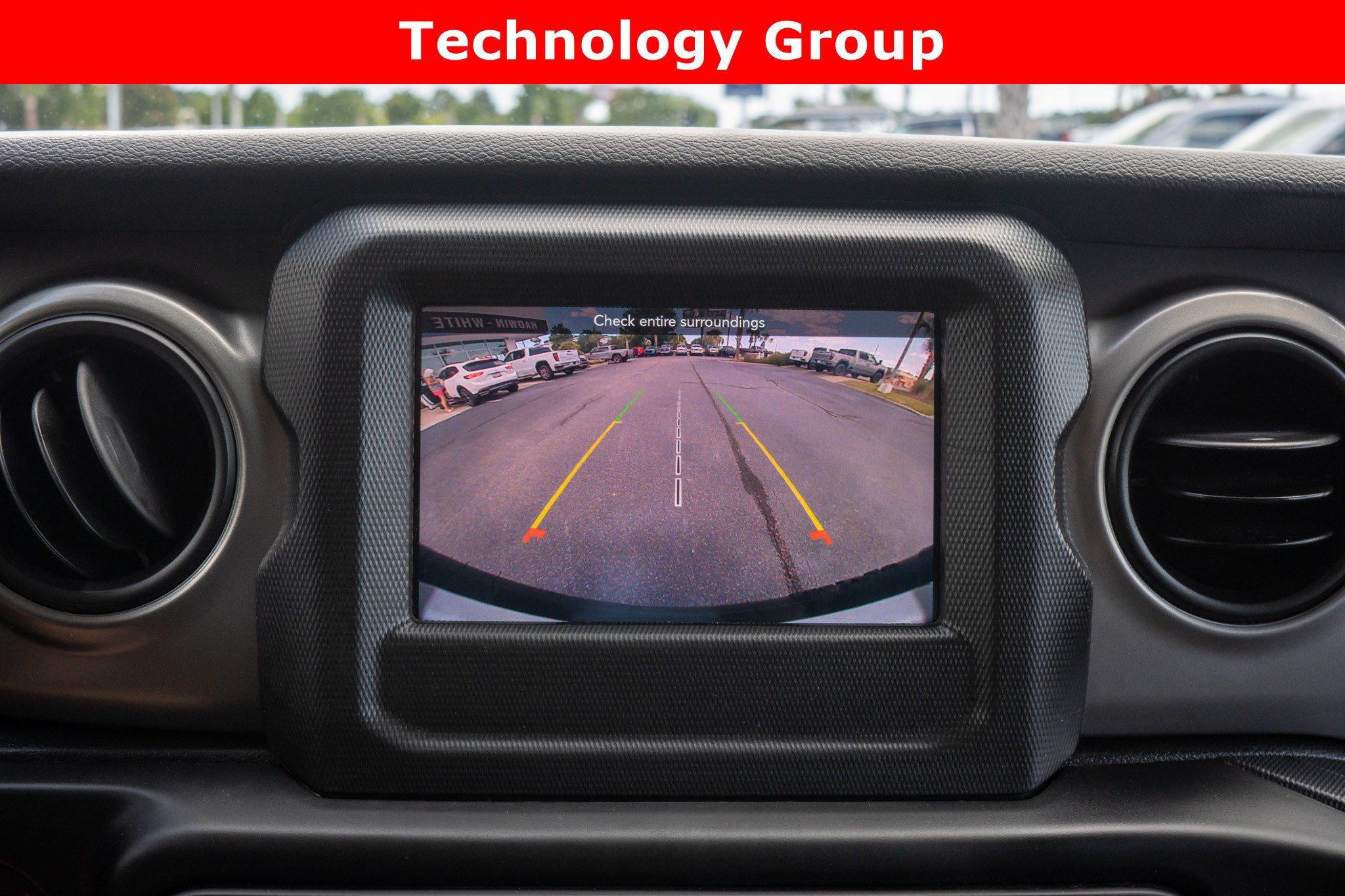 Used 2021 Jeep Wrangler Sport AWD/4WD image 18