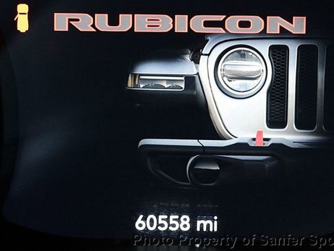 Used 2018 Jeep Wrangler Unlimited Rubicon w/ Dual Top Group image 47