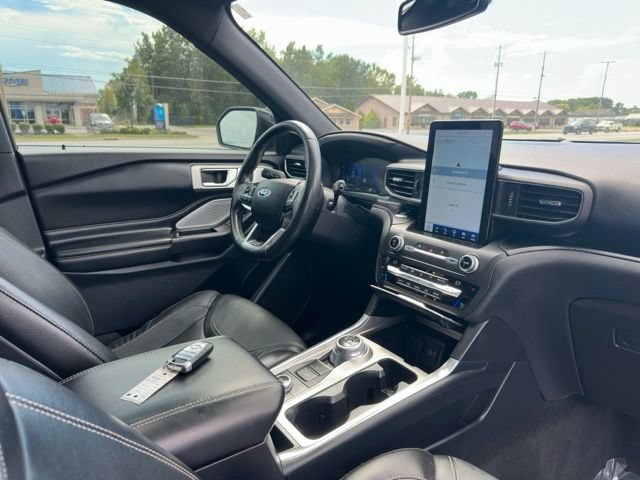 Used 2020 Ford Explorer ST w/ Premium Technology Package AWD/4WD image 9