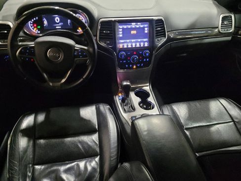 Used 2018 Jeep Grand Cherokee Overland image 22