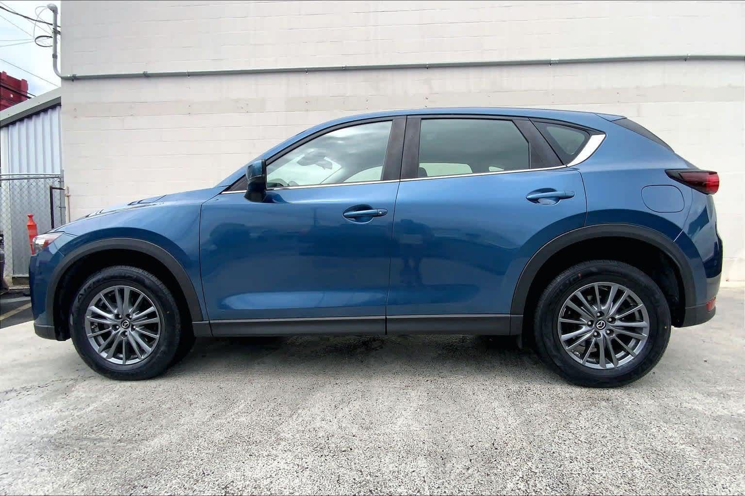 Used 2019 MAZDA CX-5 Sport FWD image 3