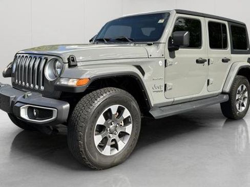 Used 2021 Jeep Wrangler Unlimited Sahara image 10