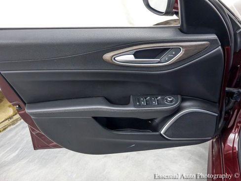 Used 2018 Alfa Romeo Giulia Ti image 23