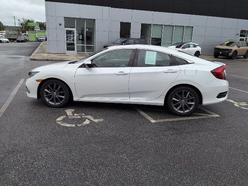 Used 2020 Honda Civic EX image 4