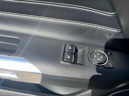 Used 2022 Ford Mustang GT Premium w/ Equipment Group 401A image 31