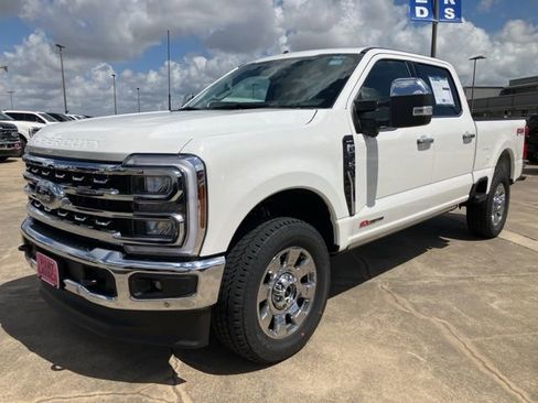 New 2025 Ford F250 Lariat w/ Lariat Ultimate Package image 4