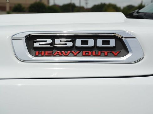 Used 2026 RAM 2500 Limited AWD/4WD image 8