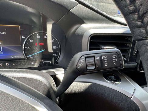 Used 2023 Ford Explorer XLT w/ Equipment Group 202A AWD/4WD image 27