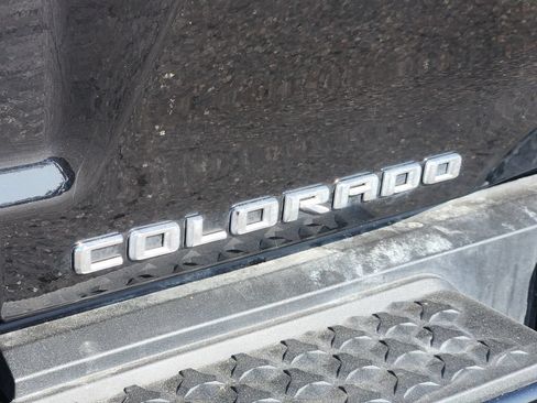 Used 2024 Chevrolet Colorado Trail Boss AWD/4WD image 12