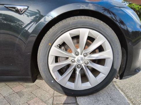 Used 2017 Tesla Model S 75D AWD/4WD image 43