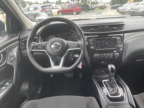Used 2021 Nissan Rogue Sport S FWD image 20