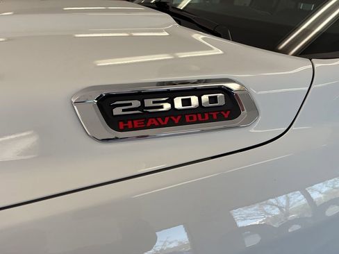 Certified 2025 RAM 2500 Big Horn AWD/4WD image 5