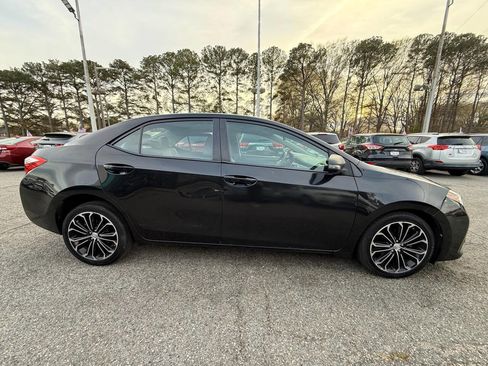 Used 2015 Toyota Corolla S image 8