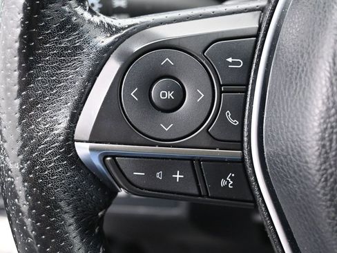 Used 2019 Toyota Avalon XSE image 16