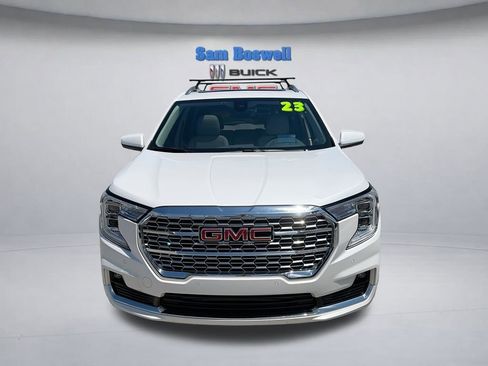 Used 2023 GMC Terrain Denali AWD/4WD image 3