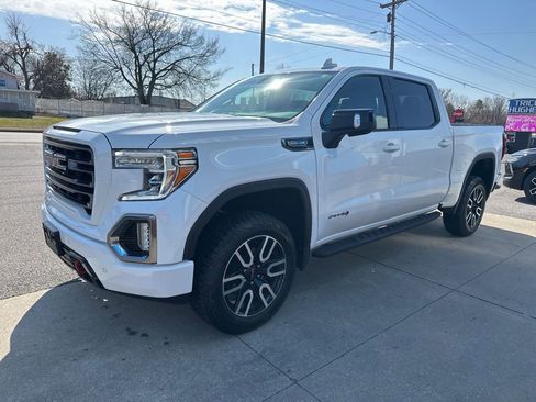 Used 2022 GMC Sierra 1500 AT4 w/ AT4 Premium Package image 5